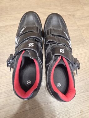 Black & Red Peloton Cycling Shoes Size 46